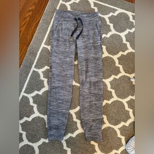 Lululemon Ready To Rulu Pant 29” size 4
